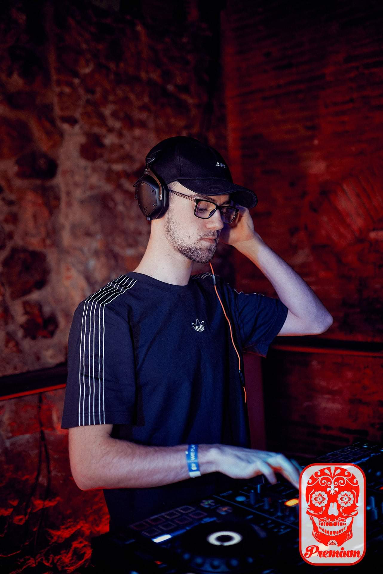URI MC DJ - foto 7